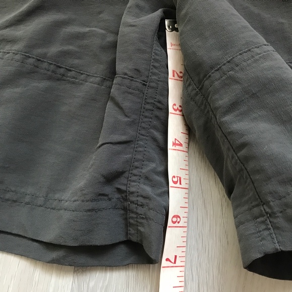 The North Face Mens Shorts Gray Flat Front Mens 36 - Picture 9 of 11